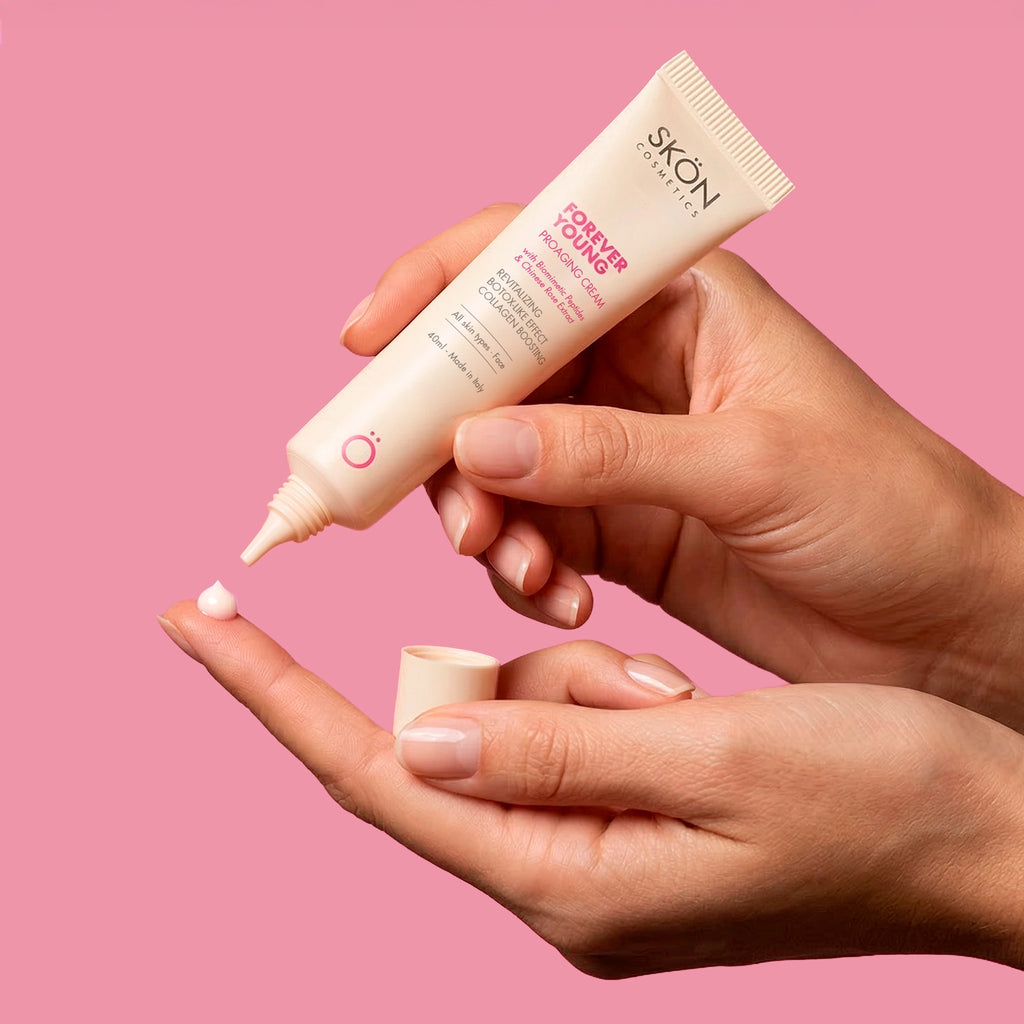 Crema antietà levigante rimpolpante